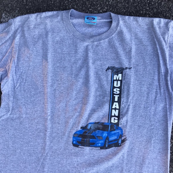 Vintage Y2K Ford Mustang automobiles Graphic t shirt sz XL - Picture 2 of 5